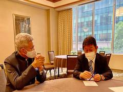 
      
      New York: Jaishankar, Japanese Foreign Minister discuss...
      
      