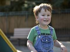 
      
      AI may help spot autism early
      
      