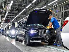 
      
      S Korea's automobile production, exports and sales decrease...
      
      