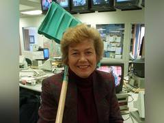 
      
      Shelby Scott, Boston news anchor and AFTRA leader dies at 86
      
      