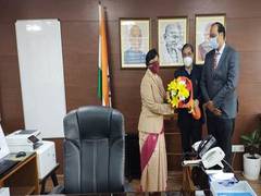 
      
      Vini Mahajan assumes charge as Secretary in Ministry of Jal Shakti
      
      