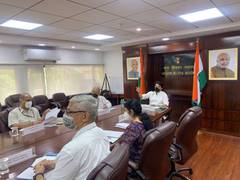 
      
      Jyotiraditya Scindia interacts with Uttarakhand CM, LGs of...
      
      