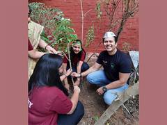 
      
      MSU students join the Satyagraha against pollution movement...
      
      