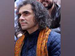 
      
      Jammu administration ropes in Imtiaz Ali to promote local...
      
      
