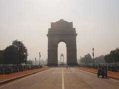 
      
      Southwesterly winds bringing moisture to Delhi-NCR, rain...
      
      