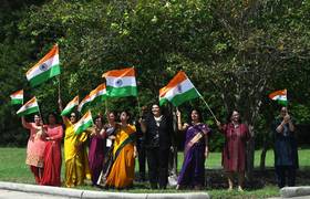 
      
      PM Modi receives warm welcome by Indian community in Houston
      
      