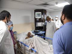 
      
      Bihar CM visits RJD chief Lalu Prasad Yadav at hospital
      
      