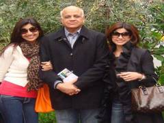 
      
      Shilpa Shetty remembers father on his birth anniversary 
      
      
