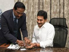 
      
      Andhra Pradesh CM gets tested for COVID-19, result comes negative
      
      