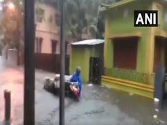 
      
      Heavy rain leads to landslides, water-logging in West Bengal
      
      