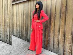 
      
      Actor Jameela Jamil opens about her past struggle with eating...
      
      