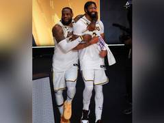 
      
      LeBron James, Anthony Davis lead LA Lakers to dominant...
      
      