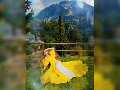 
      
      Janhvi Kapoor dreams of being in nature's lap during lockdown
      
      