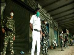 
      
      Clash breaks out between TMC, BJP workers in Bhabanipur
      
      