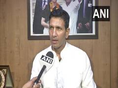 
      
      Patwari Sangh calls off strike after apology from MP Minister...
      
      