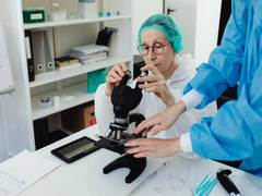 
      
      New molecule that inhibits drug-resistant bacteria
      
      