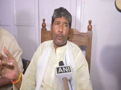 
      
      'Did not have any meeting with Bihar CM Nitish Kumar', says...
      
      