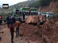 
      
      Landslide cripples traffic on Jammu-Srinagar highway
      
      