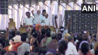 
      
      PM Modi holds roadshow in Gujarat's Surat, receives warm welcome
      
      