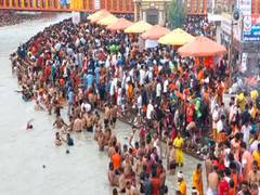
      
      So far, over 3 crore Kanwariyas have visited Haridwar
      
      
