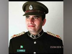 
      
      Pakistan appoints first Hindu lieutenant colonel
      
      