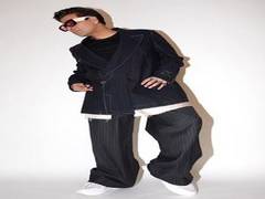 
      
      Karan Johar steps into the new year with 'Good Newwz'
      
      