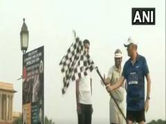 
      
      New Delhi: Kargil victory run flagged off from Vijay Chowk
      
      
