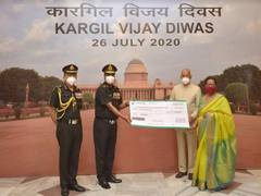
      
      President Ram Nath Kovind donates to army hospital on Vijay Diwas
      
      