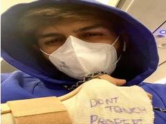 
      
      Kartik Aryan spreads awareness about COVID-19
      
      