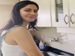 
      
      Katrina Kaif shares behind-the-scenes pictures from 'Bharat'
      
      