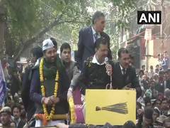 
      
      CM Arvind Kejriwal holds roadshow in Karol Bagh
      
      