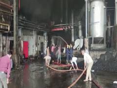 
      
      Gujarat: Huge fire breaks out at dyeing mill in Surat
      
      