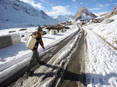 
      
      Cold wave intensifies in Himachal; Keylong records lowest...
      
      