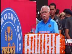 
      
      Khattar takes part in Hisar Raahgiri, bats for 'Happy Haryana'
      
      