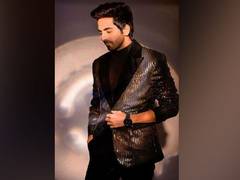 
      
      Ayushmann Khurrana cheers for Indian women's cricket team for...
      
      