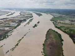 
      
      Over 13 people, 150 animals killed in 6 days in K'taka floods
      
      
