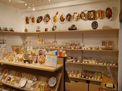 
      
      Tourists visit Tokyo's Kappabashi street to buy kitchen tools
      
      