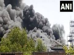 
      
      Fire breaks out at chemical factory in UP's Meerut
      
      