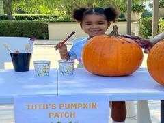 
      
      Khloe Kardashian, Tristan Thompson enjoy pumpkin party with...
      
      