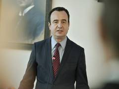 
    Kosovar leader says 2022 budget plan envisages over USD 115 Mln for defence for first time
    