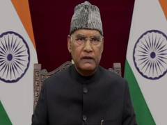 
      
      President Kovind pays homage to Mahatma Gandhi on his death...
      
      