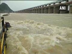 
      
      Andhra Pradesh: Water level rises in Krishna river
      
      