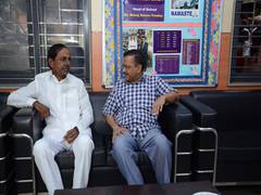 
      
      Arvind Kejriwal, K Chandrashekhar Rao hold meeting
      
      