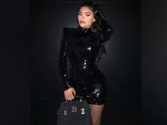 
      
      Kylie Jenner dismisses rumours of split with boyfriend Travis...
      
      