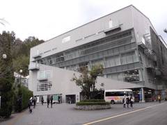 
      
      Kyoto Seika University attracts foreign students
      
      