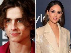 
      
      Timothee Chalamet spotted with new lady friend Eiza Gonzalez...
      
      