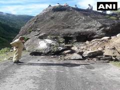 
      
      Boulder falls on road, blocked portion of NH 125
      
      