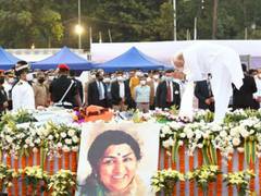 
      
      Lata Mangeshkar cremated with full state honours in Mumbai
      
      