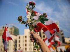 
      
      Lebanese hold 'civil parade' to celebrate Independence Day
      
      