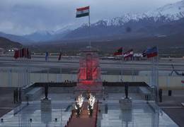 
      
      20 years of Kargil: 'Beating the retreat' ceremony held at Leh
      
      